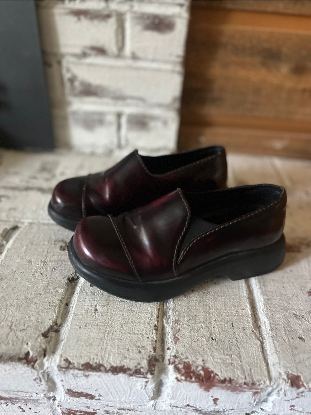 Dansko Y2K Burgundy Slip-On Leather Clogs EU 36